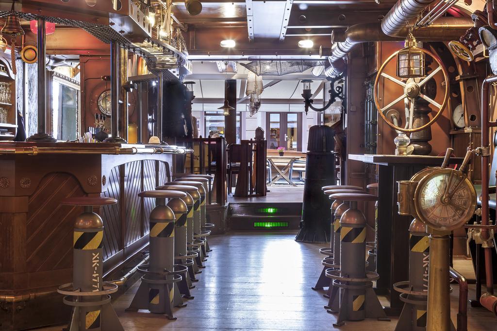 U-Nautic Restaurant & Pension Waren  Bagian luar foto